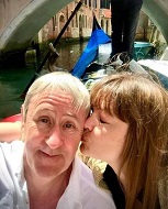 Lucy Smith Wiki (Nicholas Lyndhurst's Wife) Age, Kids, Biography & Facts 3 Lucy Smith and her husband