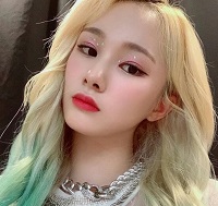 Mia (Everglow) Age, Height, Weight, Boyfriend, Biography & Facts 3 Mia Age, Wiki & bio
