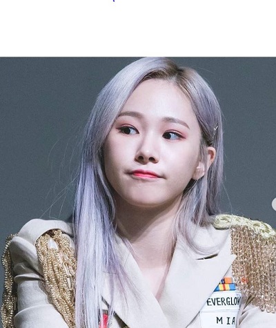 Mia (Everglow) Age, Height, Weight, Boyfriend, Biography & Facts 6 Mia Career & Net Worth