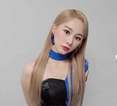 Mia (Everglow) Age, Height, Weight, Boyfriend, Biography & Facts 8 Mia Love Life, boyfriend