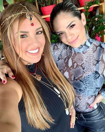Michelle Lewin Height, Weight, Age, Husband, Biography, Family & More 14 Michelle Lewin with her best friend Samar Yorde
