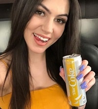 Mikaela Pascal Age, Height, Weight, Boyfriend, Family, Wiki, Biography, Net Worth & More 13 Mikaela Pascal enjoys drinking diet coke