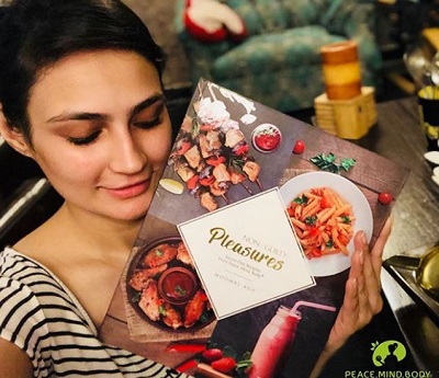 Moomal Asif Wiki, Age, Husband, Diet Plan, Family, Biography & Facts 18 Moomal Asif's book Non Guilty Treasures
