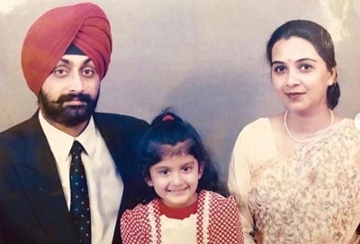 Nimrit Kaur Ahluwalia Height, Weight, Age, Husband, Biography & Family 7 Nimrit Kaur Ahluwalia Early Life, Parents & Siblings