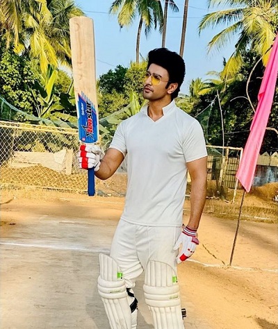 Nishant Singh Malkani Height, Age, Wife, Girlfriend, Biography & Facts 13 Nishant Singh Malkani loves to play cricket
