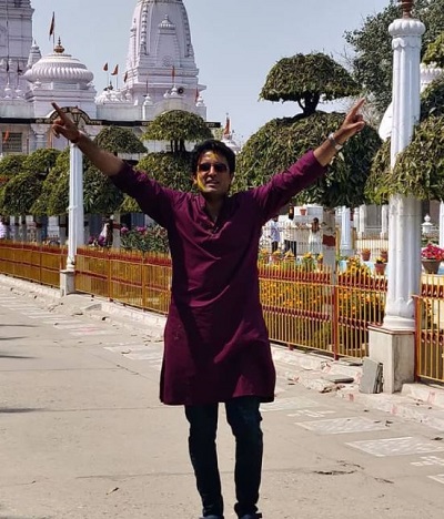 Pradeep Bhandari Wiki, Age, Wife, Family, Salary, Biography & Facts 14 Pradeep Bhandari Height & weight