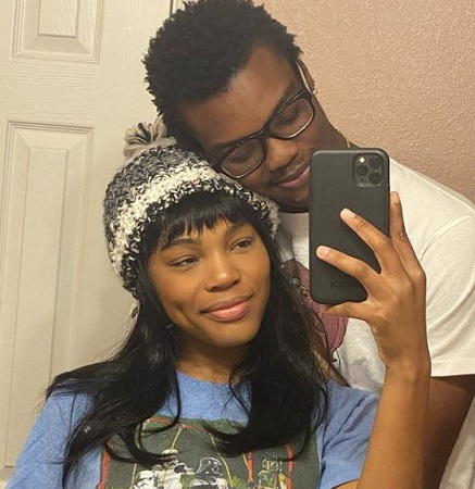 Quenlin Blackwell Wiki, Age, Boyfriend, Height, Family, Biography & More 13 Quenlin Blackwell with her boyfriend Parker