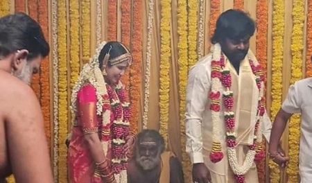 Madhu Wiki (RK Suresh's Wife) Age, Caste, Family, Biography & More 6 R. K. Suresh and Madhu's wedding photo