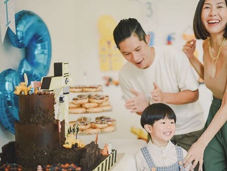 Raymond Racaza Wiki, Age, Wife, Net worth, Biography, Family & More 7 Raymond Racaza with Liz Uy and son Xavibao