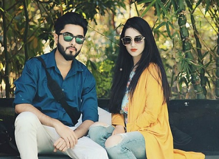 Riya Sharma Wiki (Pinjara: Khubsurti Ka) Age, Height, Weight, Boyfriend, Biography & More 13 Riya Sharma with her best friend