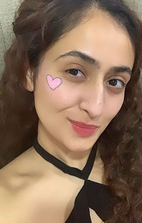 Ruchikaa Kapoor Wiki, Age, Boyfriend, Height, Family, Biography & More 15 Ruchikaa Kapoor facts