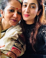 Ruchikaa Kapoor Wiki, Age, Boyfriend, Height, Family, Biography & More 4 Ruchikaa Kapoor's mother