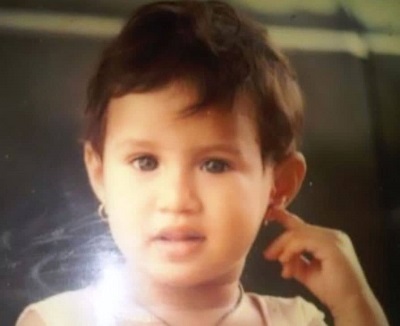 Sagarika Ghatge Height, Weight, Age, Husband, Caste, Biography & Facts 8 Sagarika Ghatge childhood picture