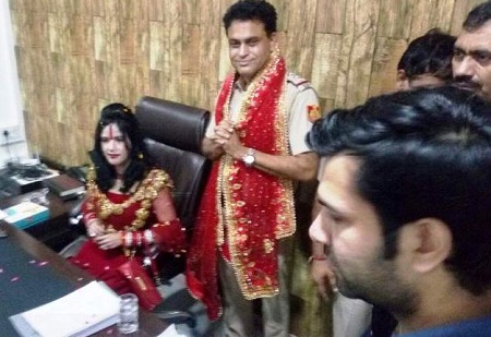 Radhe Maa Age, Husband, Net worth, Height, Family, Biography & Facts 19 Sanjay Sharma and Radhe Maa controversy