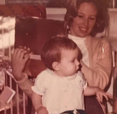 Shannon Beador Wiki, Age, Husband, Height, Weight, Bio, Family 9 Shannon Beador as a baby with her mother Patricia Storms