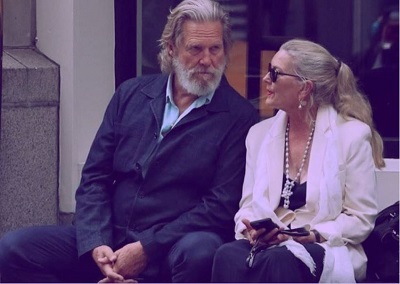 Susan Geston (Jeff Bridges' Wife) Wiki, Age, Children, Biography & Facts 11 Susan Geston with her spouse Jeff Bridges