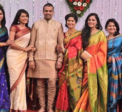 Varun Vaitikar Wiki (Abhidnya Bhave's Husband) Age, Family, Biography & More 6 Varun Vaitikar snapped during wedding ceremony