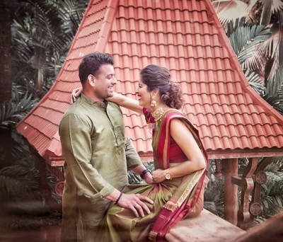 Varun Vaitikar Wiki (Abhidnya Bhave's Husband) Age, Family, Biography & More 7 Varun Vaitikar spouse Abhidnya Bhave with fiance Mehul Pai