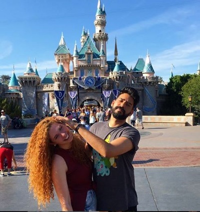 Yasmin Molloy Wiki (Rahul Kohli's Wife) Age, Biography, Family & Facts 20 Yasmin Molloy & Rahul Kohli photographed at Disney Land during their Paris vacation.