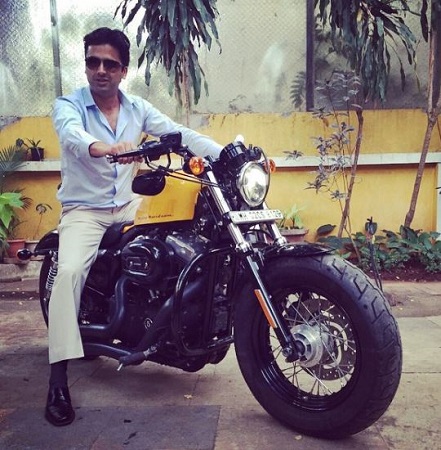 Faisal Patel: Wiki, Age, Wife, Caste, Family, Biography & More 10 An old photo of Faisal Patel