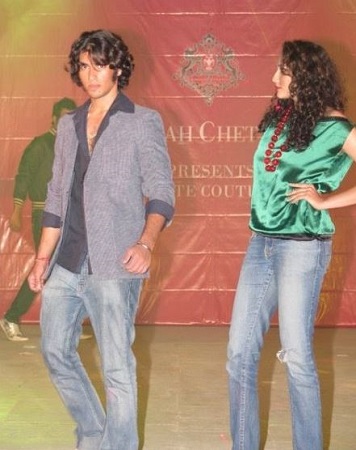 Milind Chandwani Wiki, Age, Girlfriend, Height, Family, Biography & More 19 An old photo of Milind Chandwani at a modeling show