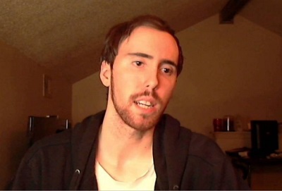 Asmongold: Wiki, Age, Girlfriend, Height, Family, Biography & More 2 Asmongold is one of the famous twitch streamer