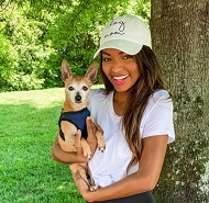 Asya Branch Height, Weight, Age, Boyfriend, Family, Biography & More 6 Asya Branch with her pet dog