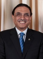 Bakhtawar Bhutto Zardari: Wiki, Age, Husband, Family, Biography & More 3 Bakhtawar Bhutto Zardari's dad