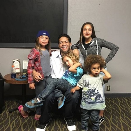 Bert Belasco Wiki, Age, Wife, Height, Death, Family, Biography & More 10 Bert Belasco with his little cousins
