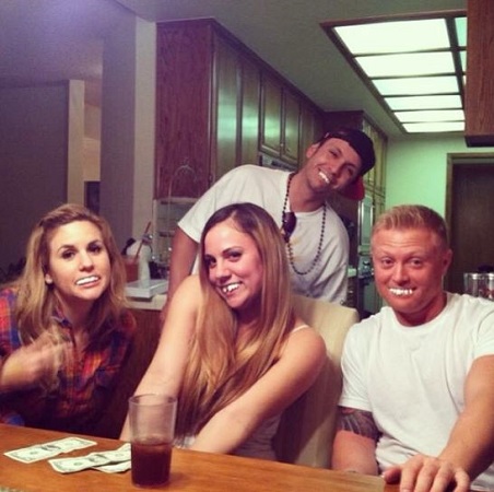 Brandi Passante Wiki, Age, Husband, Biography, Net worth, Family & More 11 Brandi Passante with her cousins