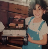 SSSniperWolf: Wiki, Age, Boyfriend, Height, Family, Biography & More 4 Childhood photo of SSSniperWolf