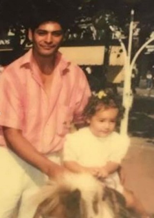 Rocio Oliva: Wiki, Age, Husband, Height, Family, Biography & More 8 Childhood picture of Rocio Oliva with her dad Juan José Oliva