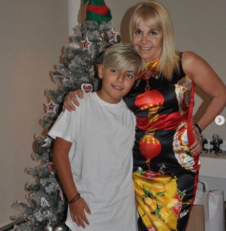 Claudia Villafane: Wiki, Age, Husband, Net worth, Kids, Biography & More 20 Claudia Villafane with her grandson Benjamín Agüero Maradona