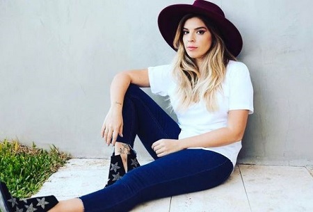 Dalma Maradona: Wiki, Age, Husband, Children, Family, Biography & More 18 Dalma Maradona wiki