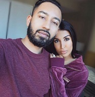 Farah Dhukai Wiki, Age, Husband, Height, Family, Biography & More 5 Farah Dhukai and her husband
