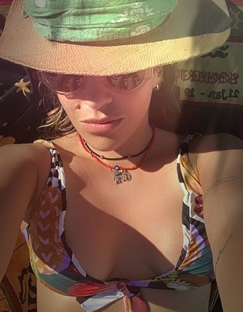 Giannina Maradona: Wiki, Age, Husband, Height, Family, Biography & More 16 Giannina Maradona facts