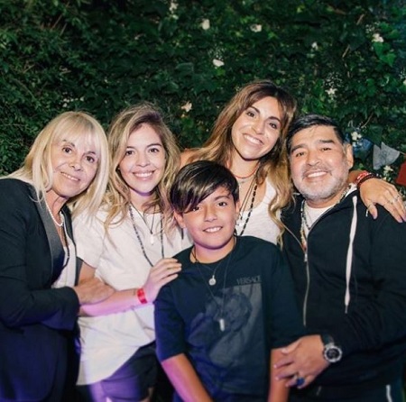 Giannina Maradona: Wiki, Age, Husband, Height, Family, Biography & More 12 Giannina Maradona with her dad Diego Maradona, mom Claudia Villafañe, sister Dalma Maradona, and son Benjamín