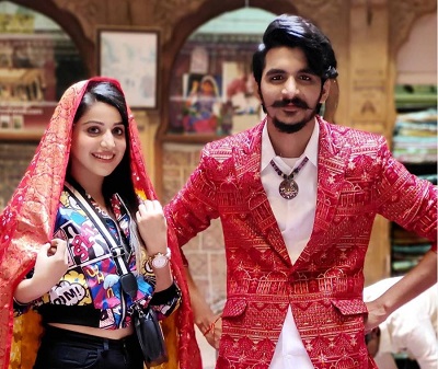 Gulzaar Chhaniwala: Wiki, Age, Girlfriend, Caste, Family, Biography & More 2 Gulzaar Chhaniwala snapped while shooting Challiya song