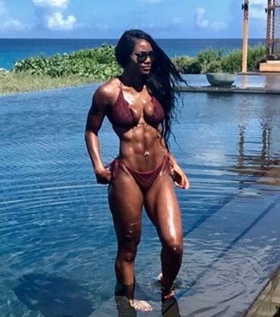 Jade Cargill Height, Weight, Age, Boyfriend, Family, Biography & More 19 Jade Cargill's physique after 2 months postpartum