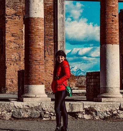 Jana Maradona: Wiki, Age, Boyfriend, Height, Family, Biography & More 11 Jana Maradona went on trip to Italy
