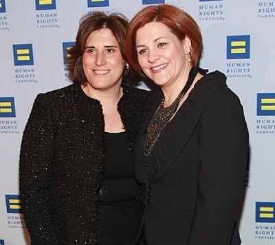 Kim Catullo Wiki (Christine Quinn's Spouse) Age, Biography, Family & More 9 Kim Catullo with her partner Christine Quinn