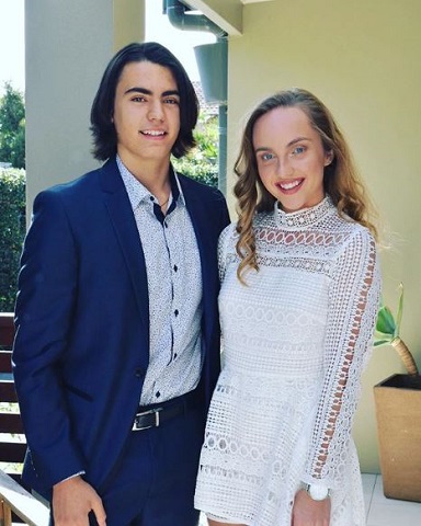Lisa Shimooka: Wiki, Age, Husband, Family, Biography & More 11 Lisa Shimooka's children Carrlily Shimooka and Brandon Shimooka