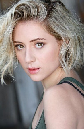 Lizze Broadway Wiki, Age, Height, Boyfriend, Family, Biography & More 8 Lizze Broadway wiki