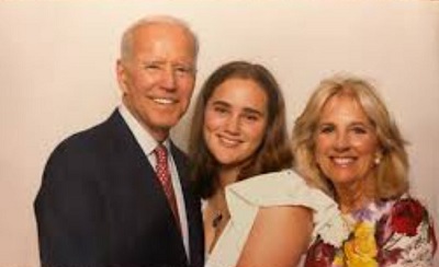 Maisy Biden Wiki, Age, Boyfriend, Height, Family, Biography & More 17 Maisy Biden with her grandparents