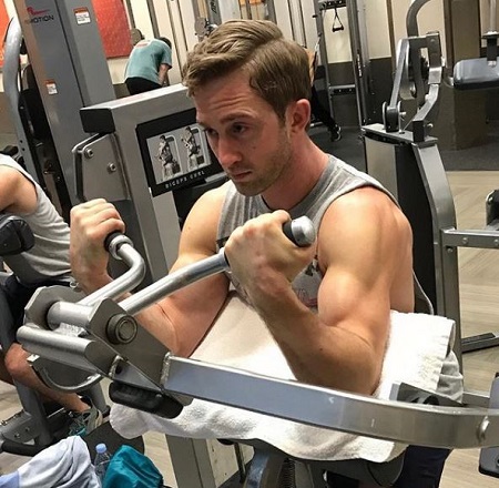 Matthew Dennis Lewis Wiki, Age, Girlfriend, Height, Family, Biography & More 12 Matthew Dennis Lewis workout
