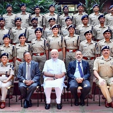 Mohita Sharma (IPS) Wiki, Age, Husband, Family, Salary, Biography & Facts 17 Mohita Sharma in IPS batch