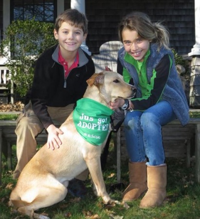 Natalie Biden Wiki, Age, Height, Boyfriend, Family, Biography & More 12 Natalie Biden with her brother Robert Biden and pet dog