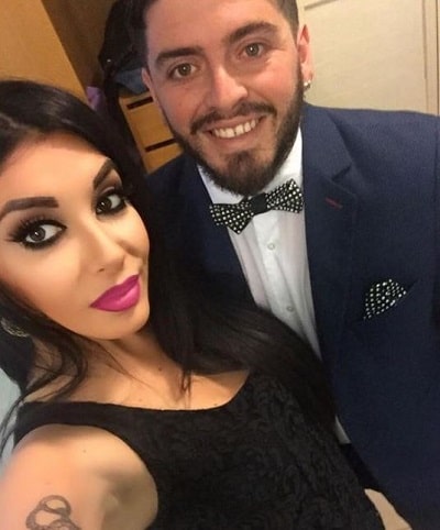 Nunzia Pennino: Wiki, Age, Husband, Family, Biography & More 23 Nunzia Pennino is best known as the wife of Diego Sinagra (Italian Football Player)