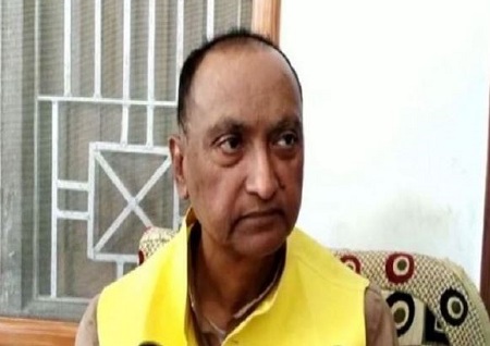 Pushpam Priya Choudhary Wiki, Age, Husband, Caste, Family, Biography & More 5 Pushpam Priya Choudhary's father Vinod Choudhary