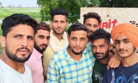 R. Nait: Wiki, Age, Girlfriend, Height, Family, Biography & More 10 R. Nait with his friends